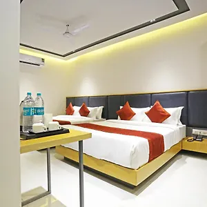 Hotel Apple - Near Delhi Airport With Free Airport Transsfer