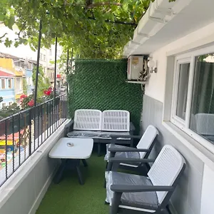 Taksim Neo Pera Aparthotel