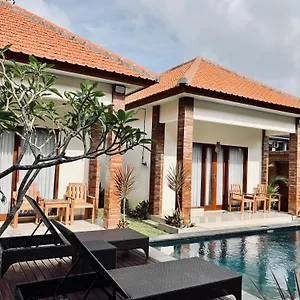 Kampana , Uluwatu Indonesia